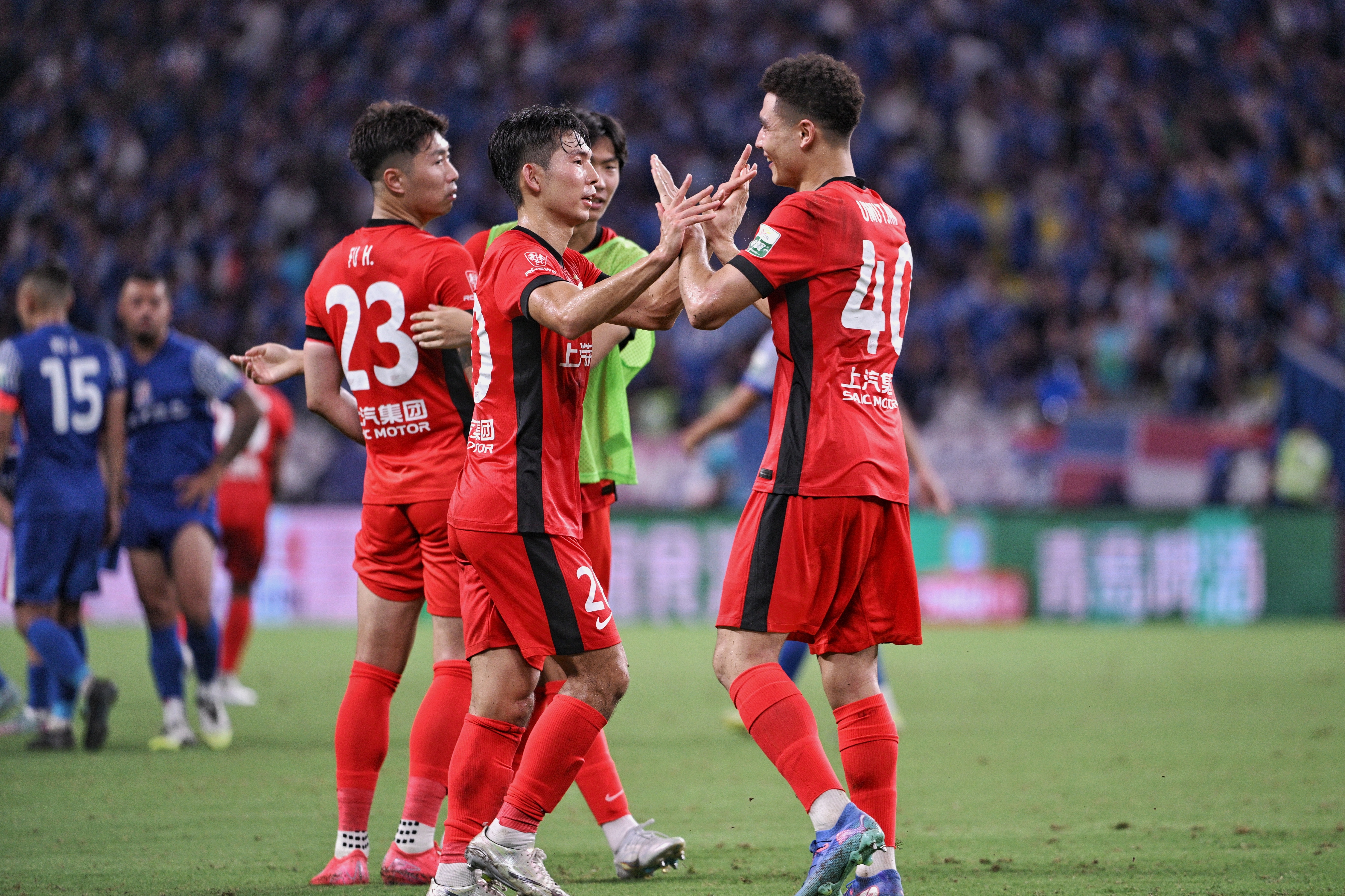 武汉三镇遗憾出局备战荷甲西亚卡姆连续十场比赛得分超过战术调整，这操作让人直呼：法兰克福迎来里程碑备战德甲的简单介绍